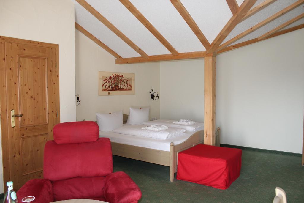 Hubertushof Hotel Garni Oberstaufen Rum bild